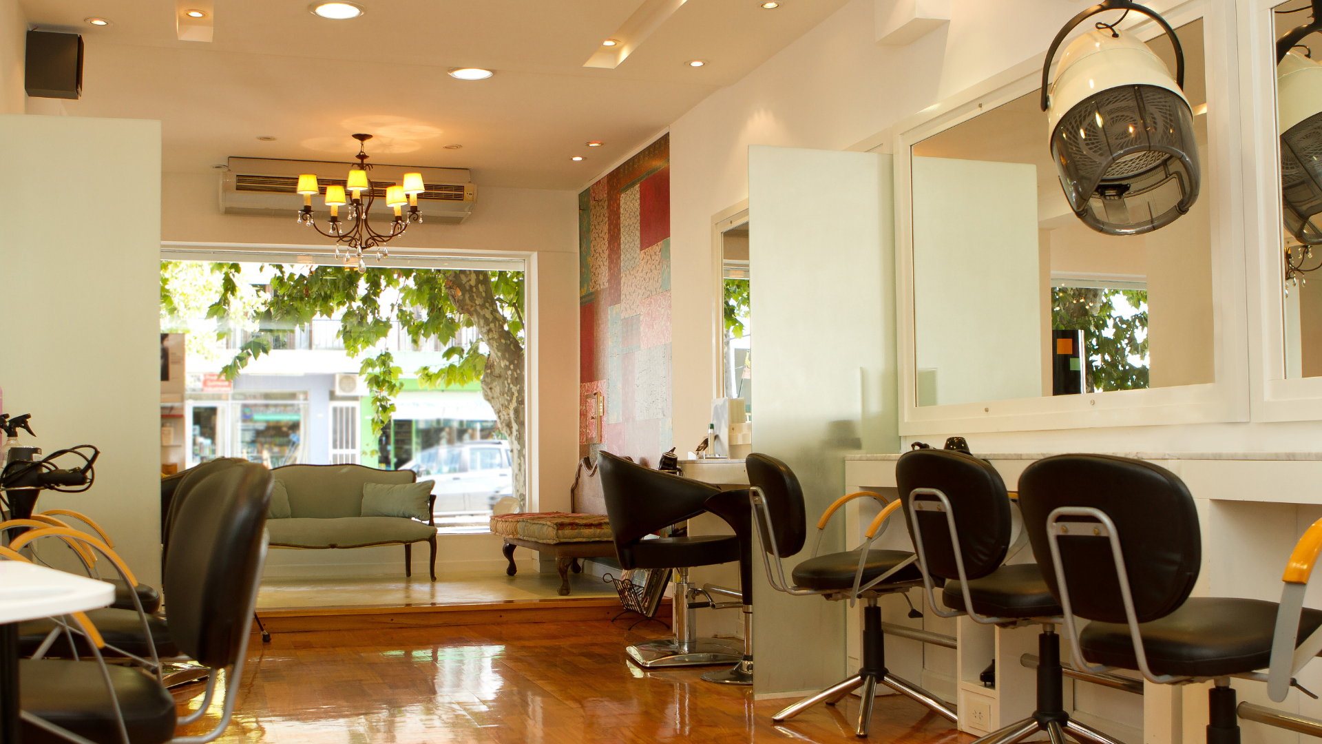 Salon Promotional Ideas: Turn Slow Days into Big Wins